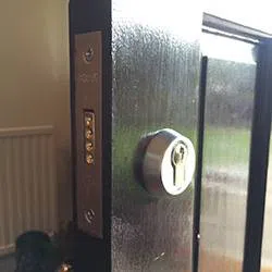 Marlborough Lock And Locksmith Marlborough, MA 508-980-7048 - home-ls-01